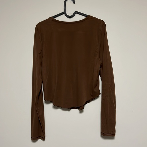 Aritzia Wilfred brown potion long sleeve sz xl worn once - Picture 2 of 12
